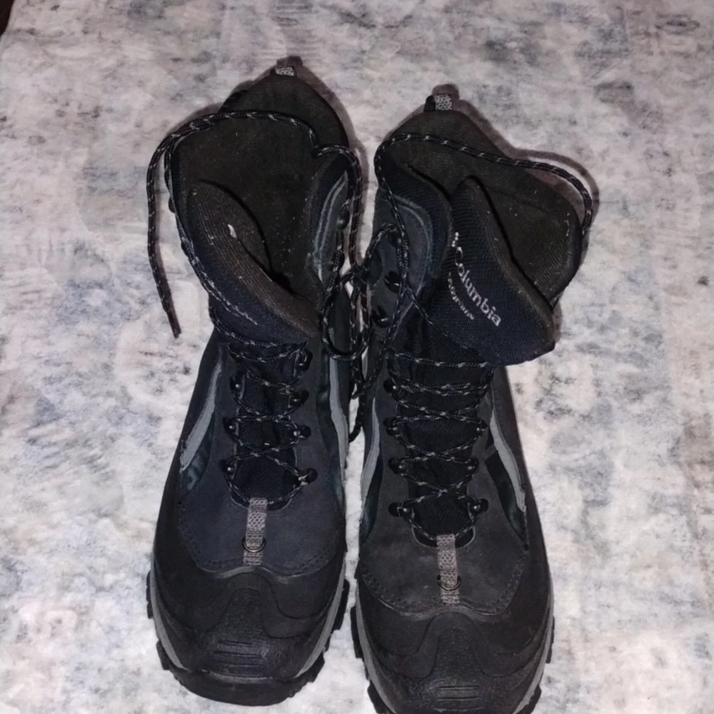 Columbia Black Hiking Boots